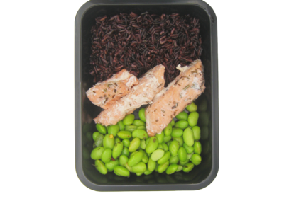 riso nero con salmone e soia edamame